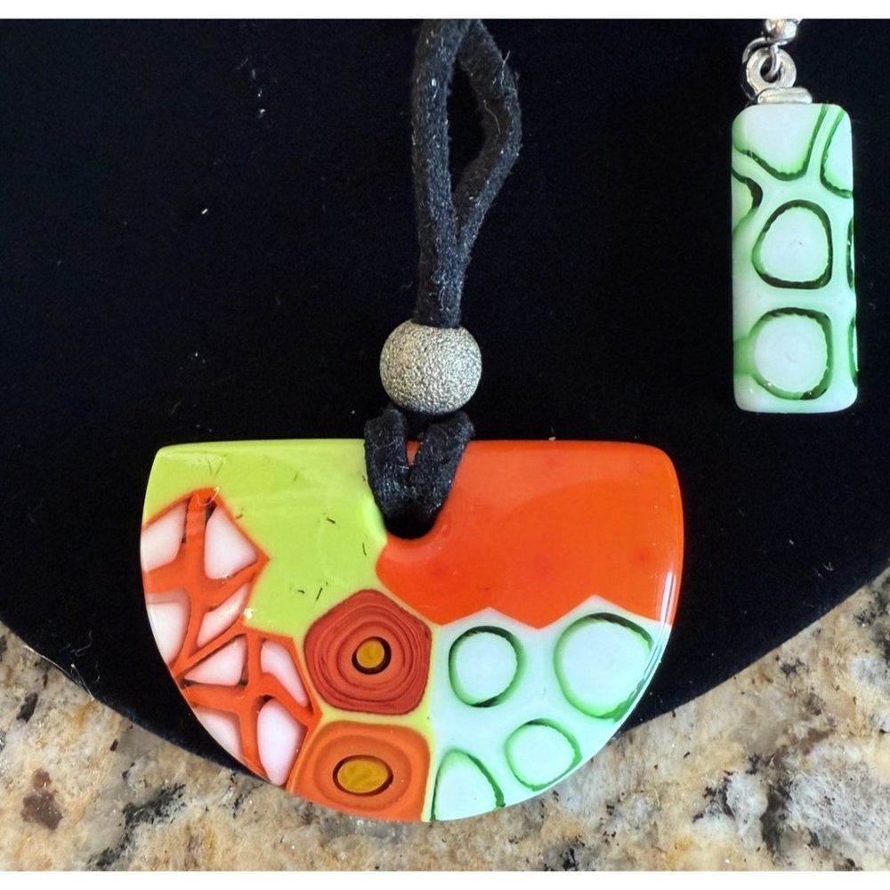 Vetro Di Murano Necklace & Earrings View 2